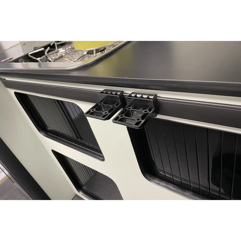 ReVace 900mm Black Table Rail (CC-RV-TR-BK)