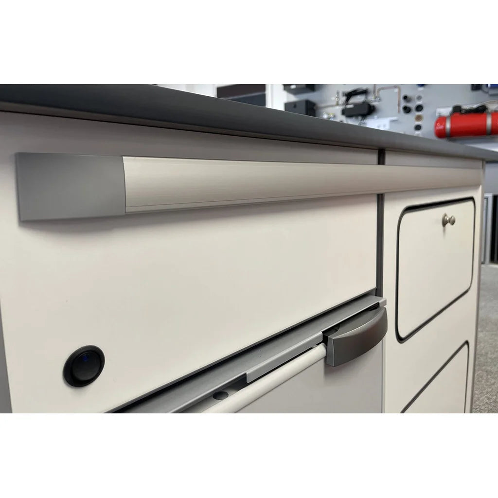 ReVace 900mm Silver Table Rail (CC-RV-TR-S)